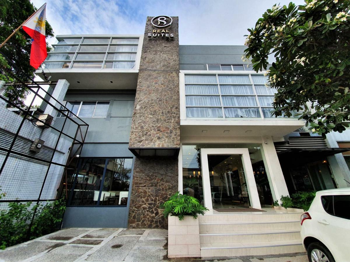 The Upperroom @ Real Suites Bacolod Exterior foto